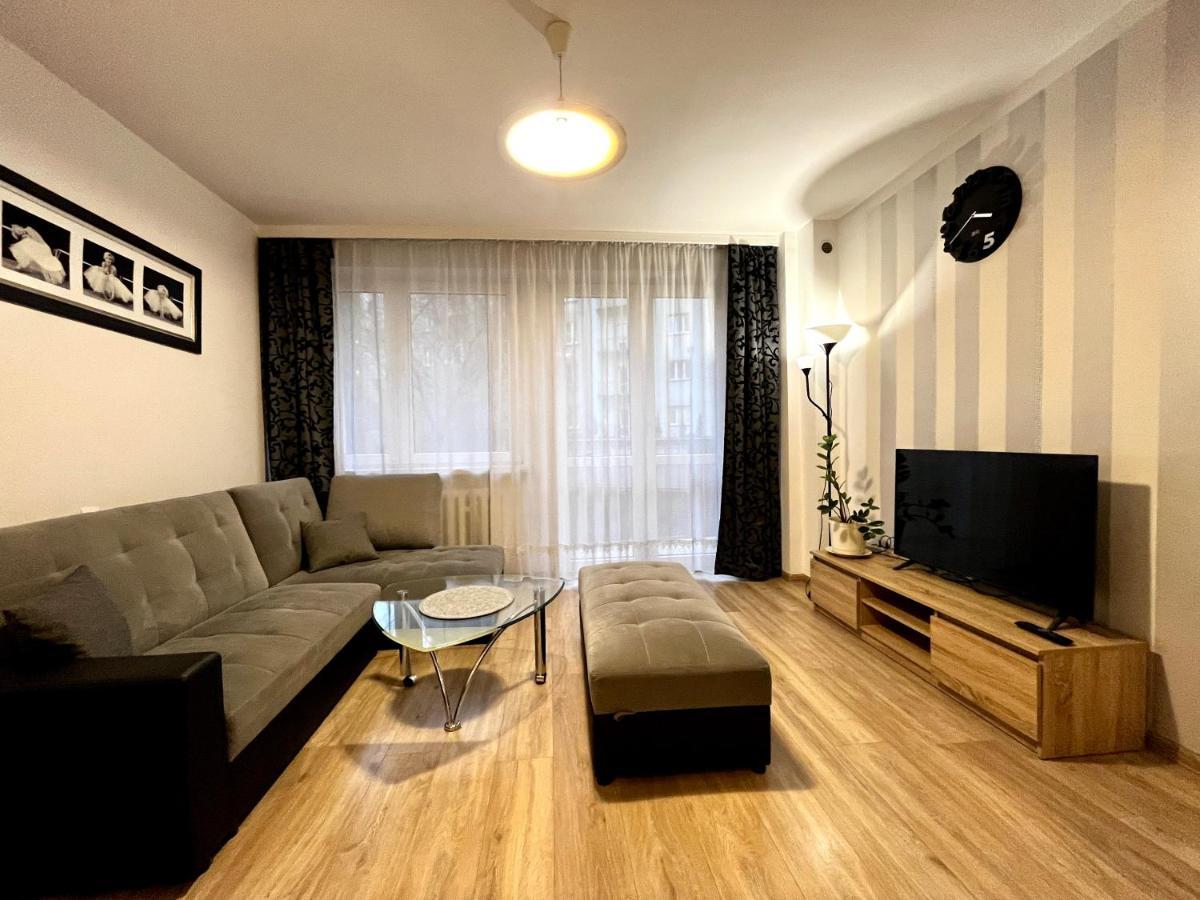 Charmig Apartment Krakow Luaran gambar